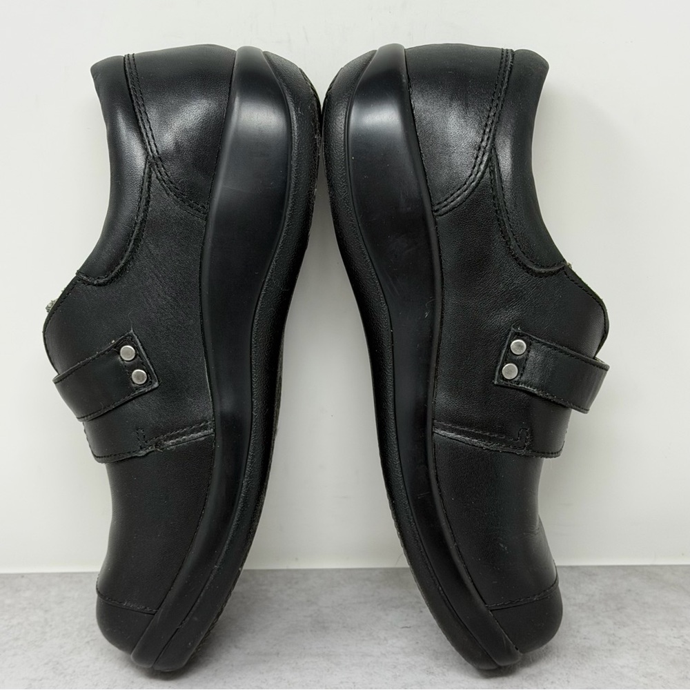 Alegria Black Leather Khloe Professional Clog with Silver Buckle EU37/US7 - Picture 8 of 11